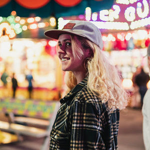 Meet your Posher, Ella